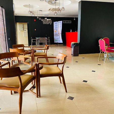 Surya Boutique Hotel קלאנג מראה חיצוני תמונה